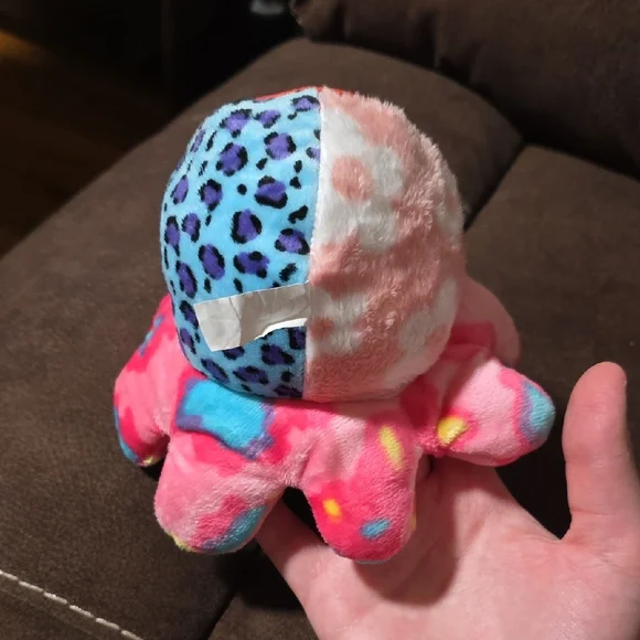 Reversible Plush Octopus Toy - Multicolor - Picture 5 of 5